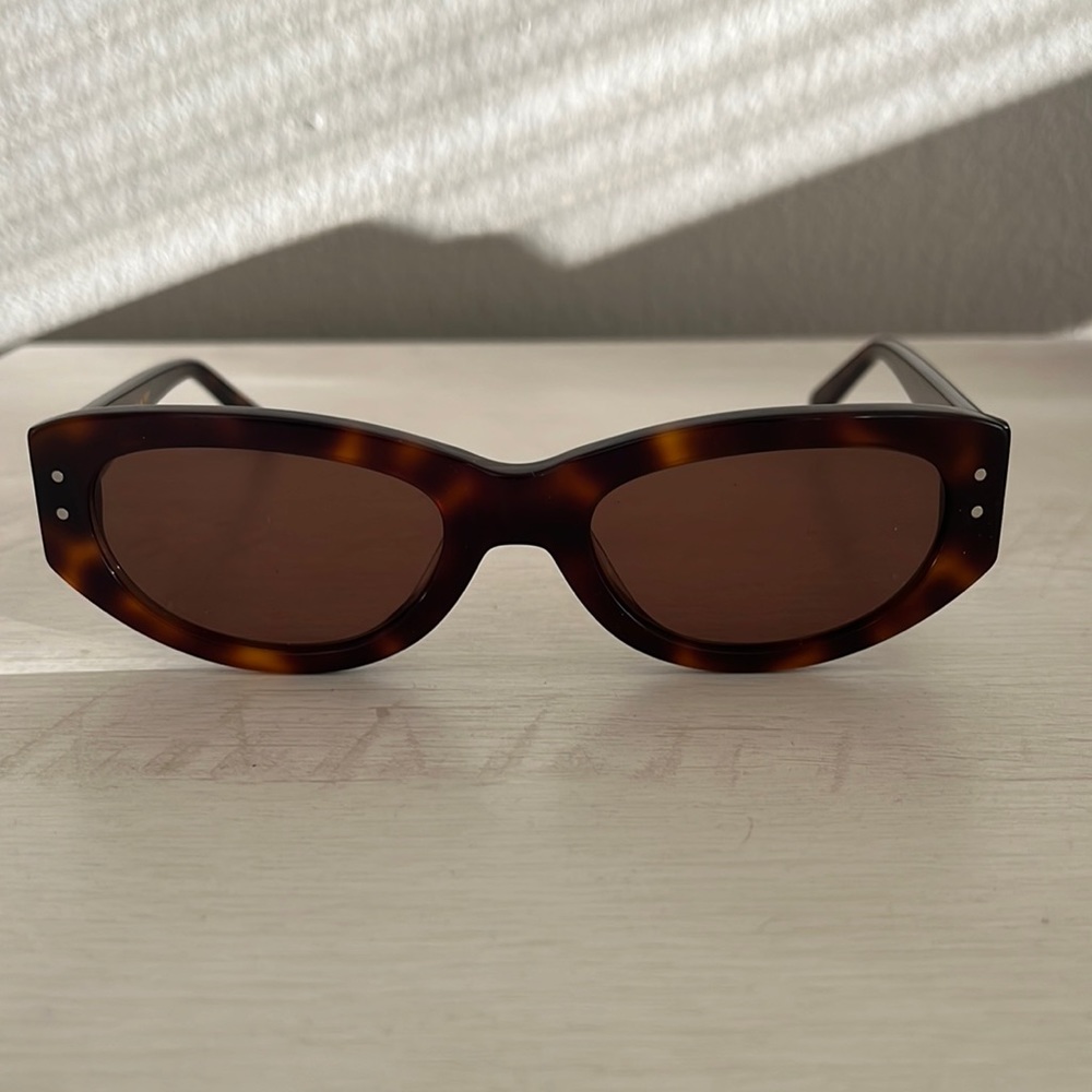 Raie Lakota sunglasses